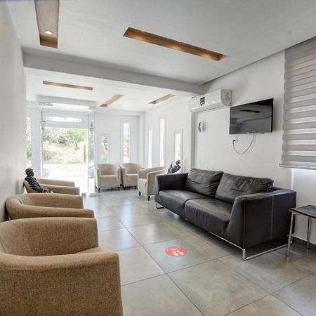 Barbara Hotel Apts Aya Napa Dış mekan fotoğraf
