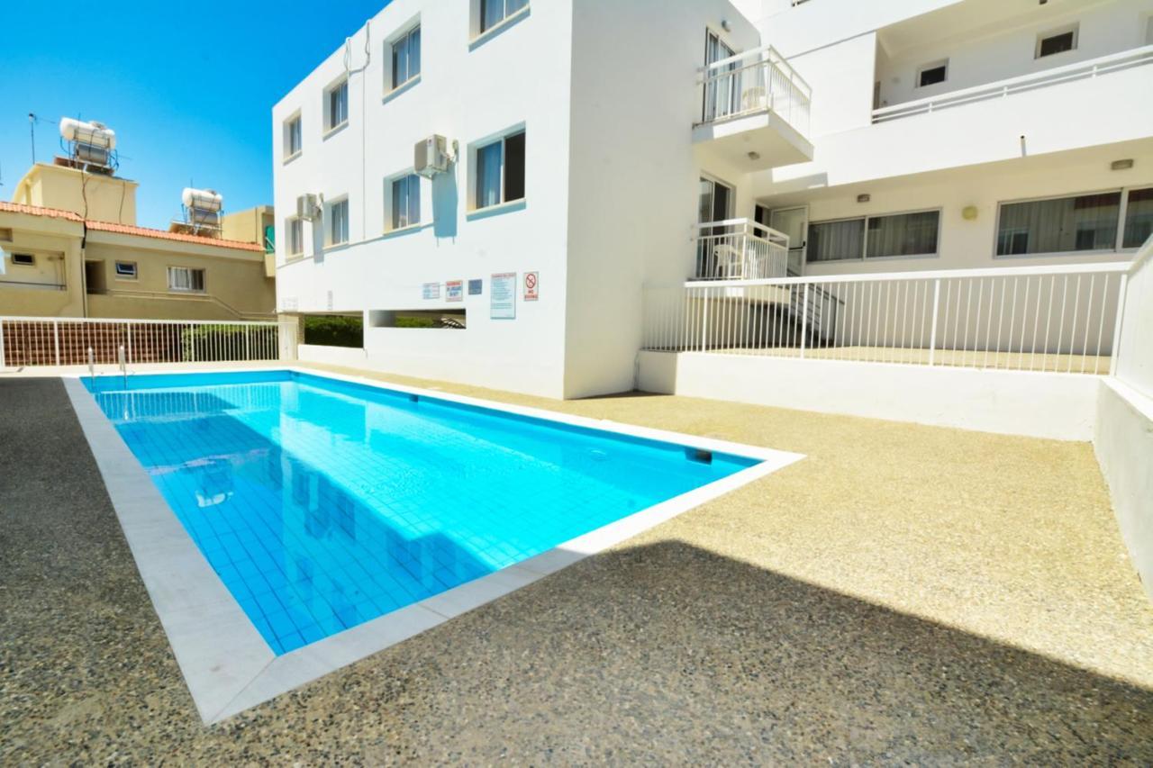 Barbara Hotel Apts Aya Napa Dış mekan fotoğraf