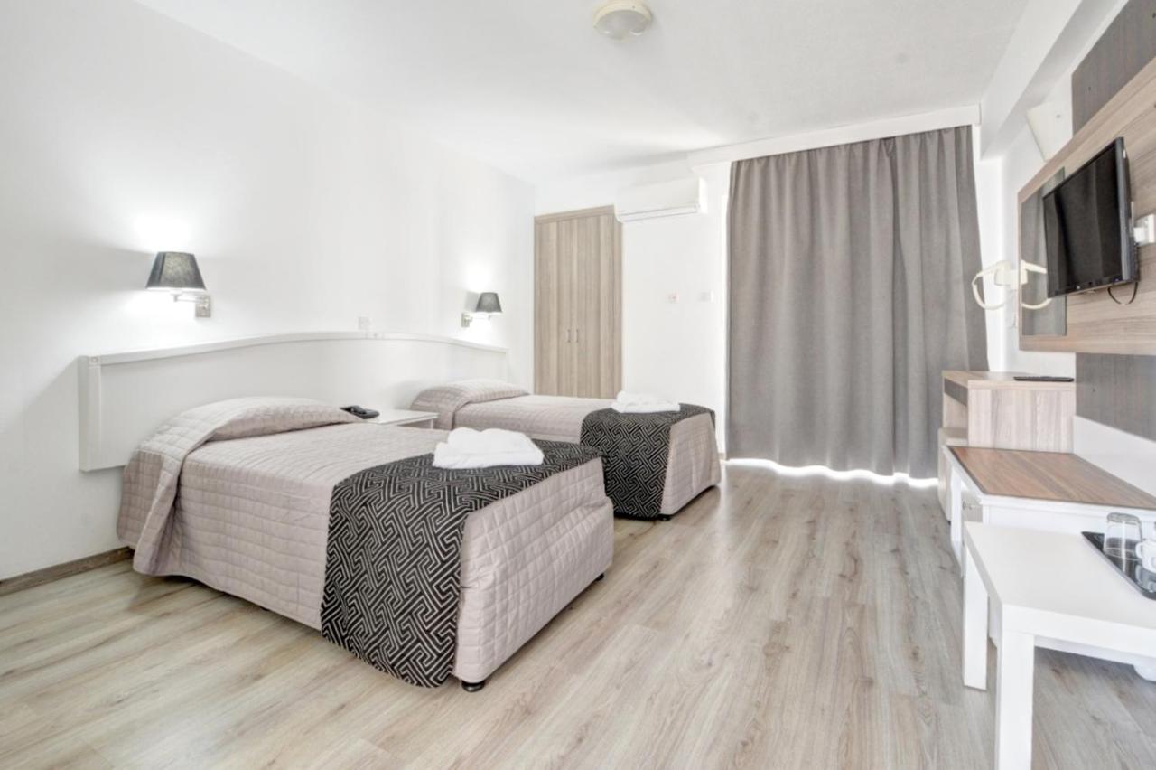 Barbara Hotel Apts Aya Napa Dış mekan fotoğraf