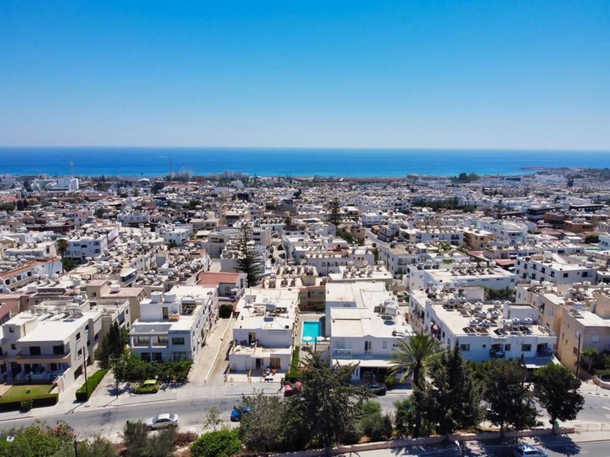 Barbara Hotel Apts Aya Napa Dış mekan fotoğraf